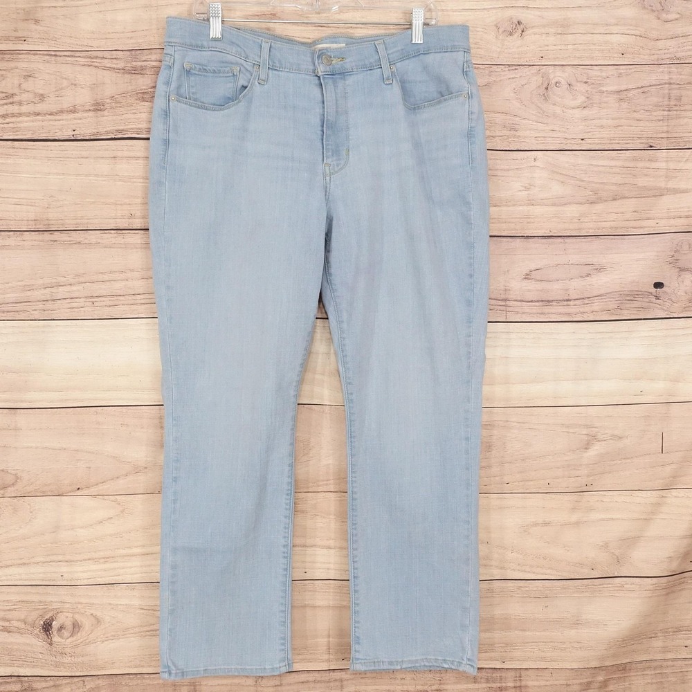 Levi's Classic Straight Jeans Womens 14 Blue Light Wash Stretch 35x26 Denim